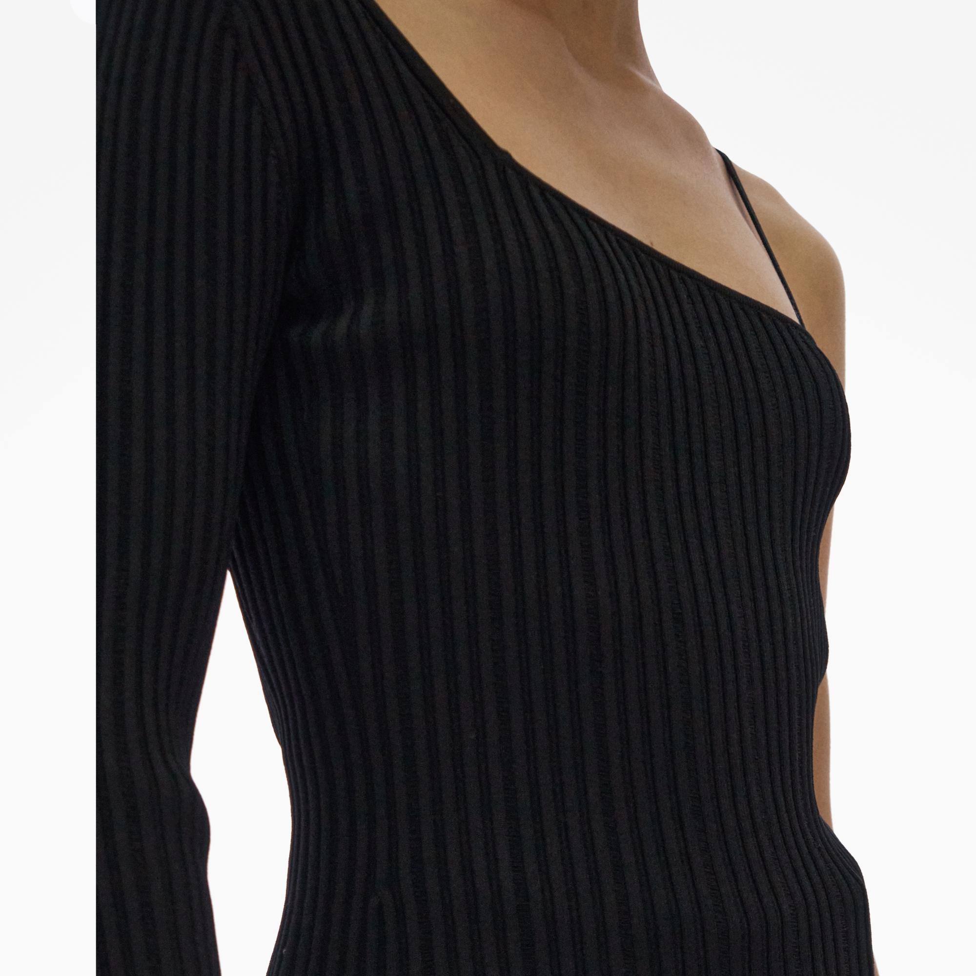 One-Shoulder Top