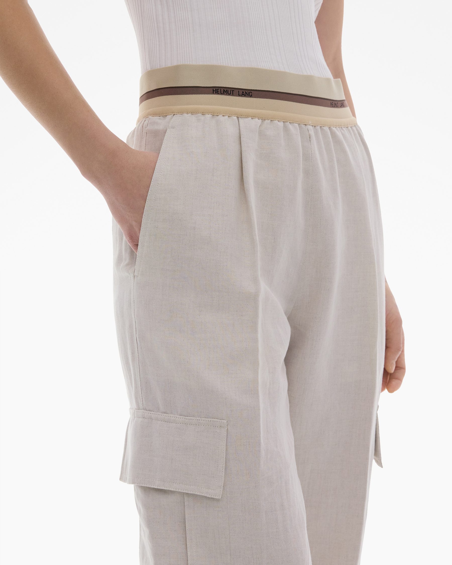 Pull-On Cotton-Linen Cargo Pant
