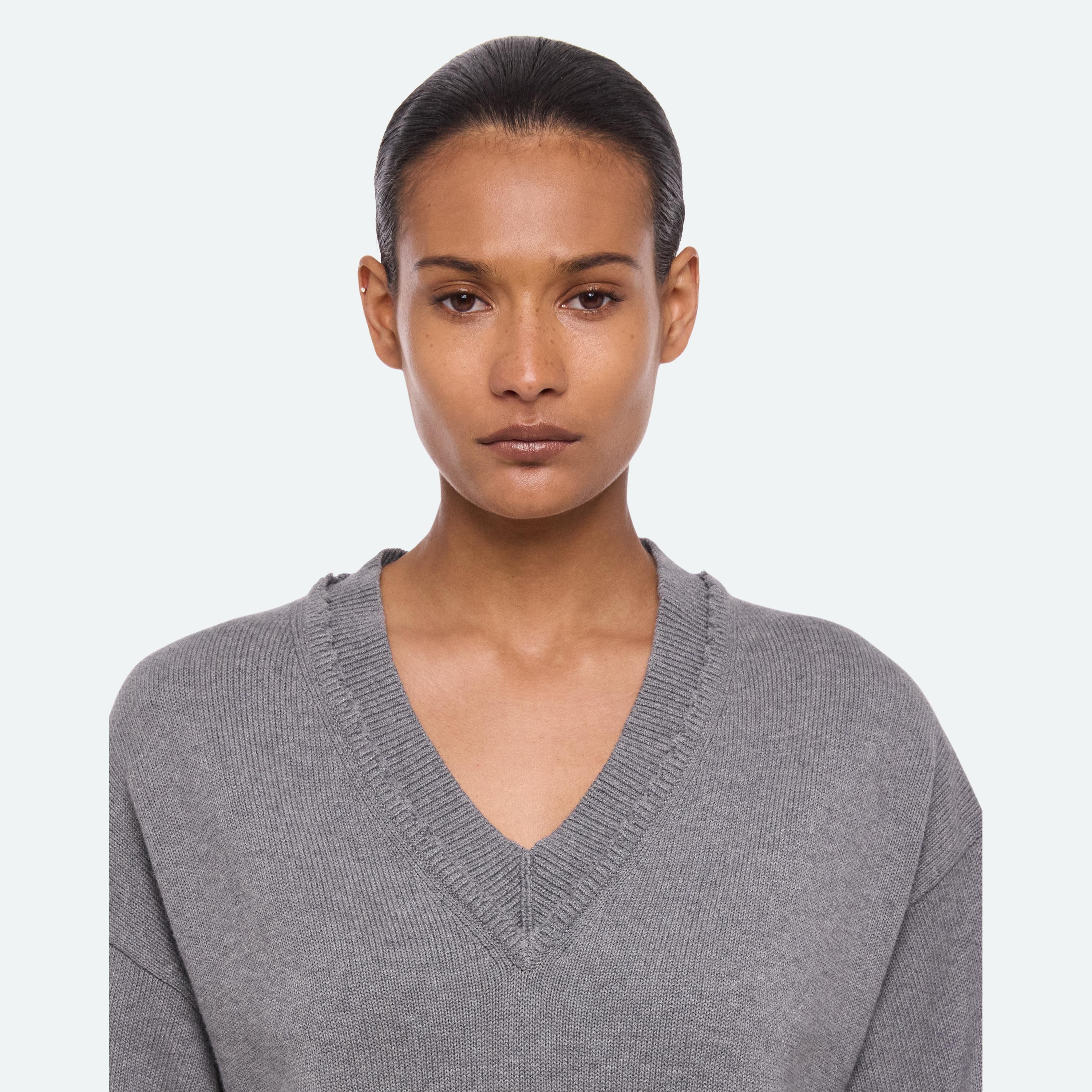Distressed V-Neck Sweater in Cotton | Women's Sweater | HELMUT LANG